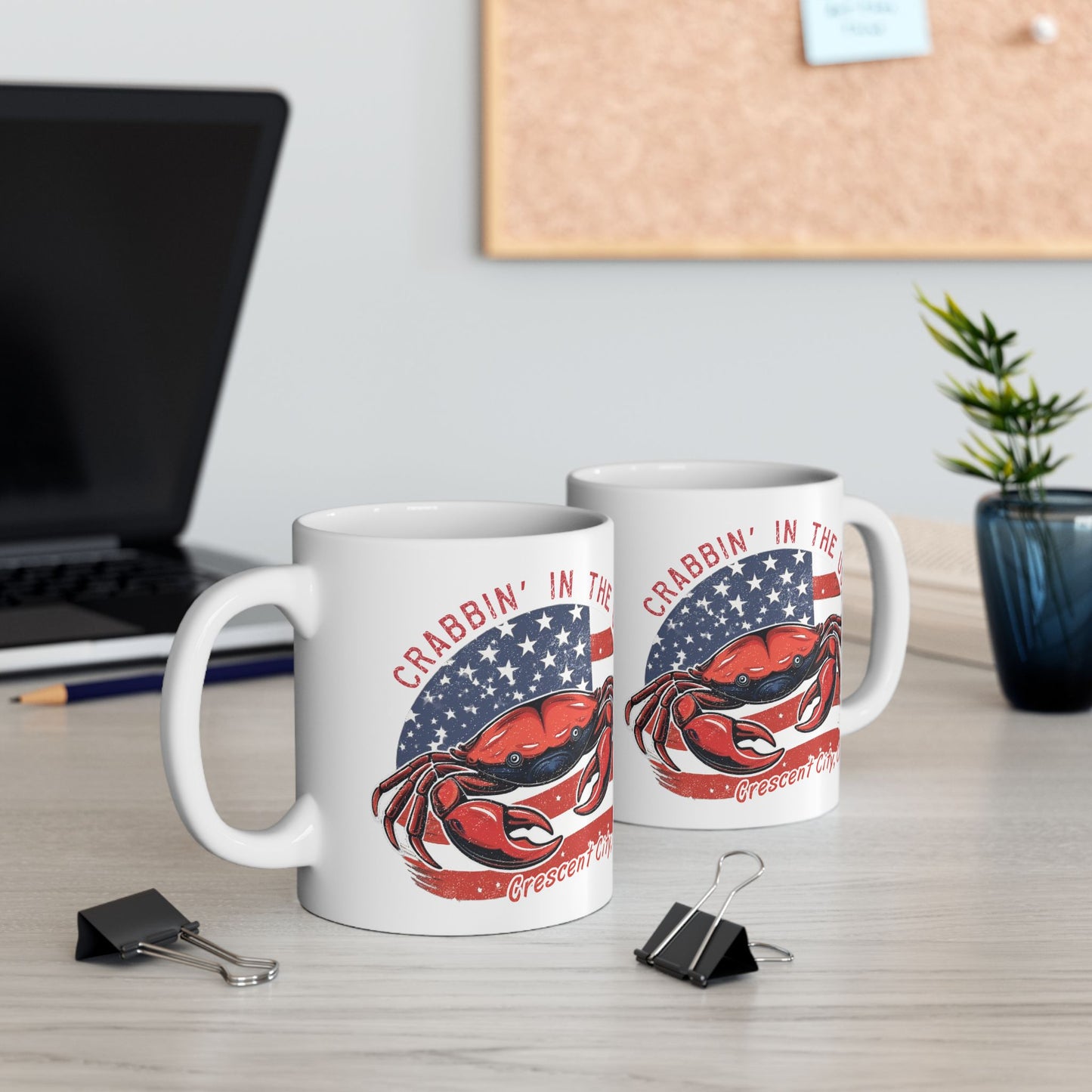 Crabbin’ in the USA Crescent City Mug