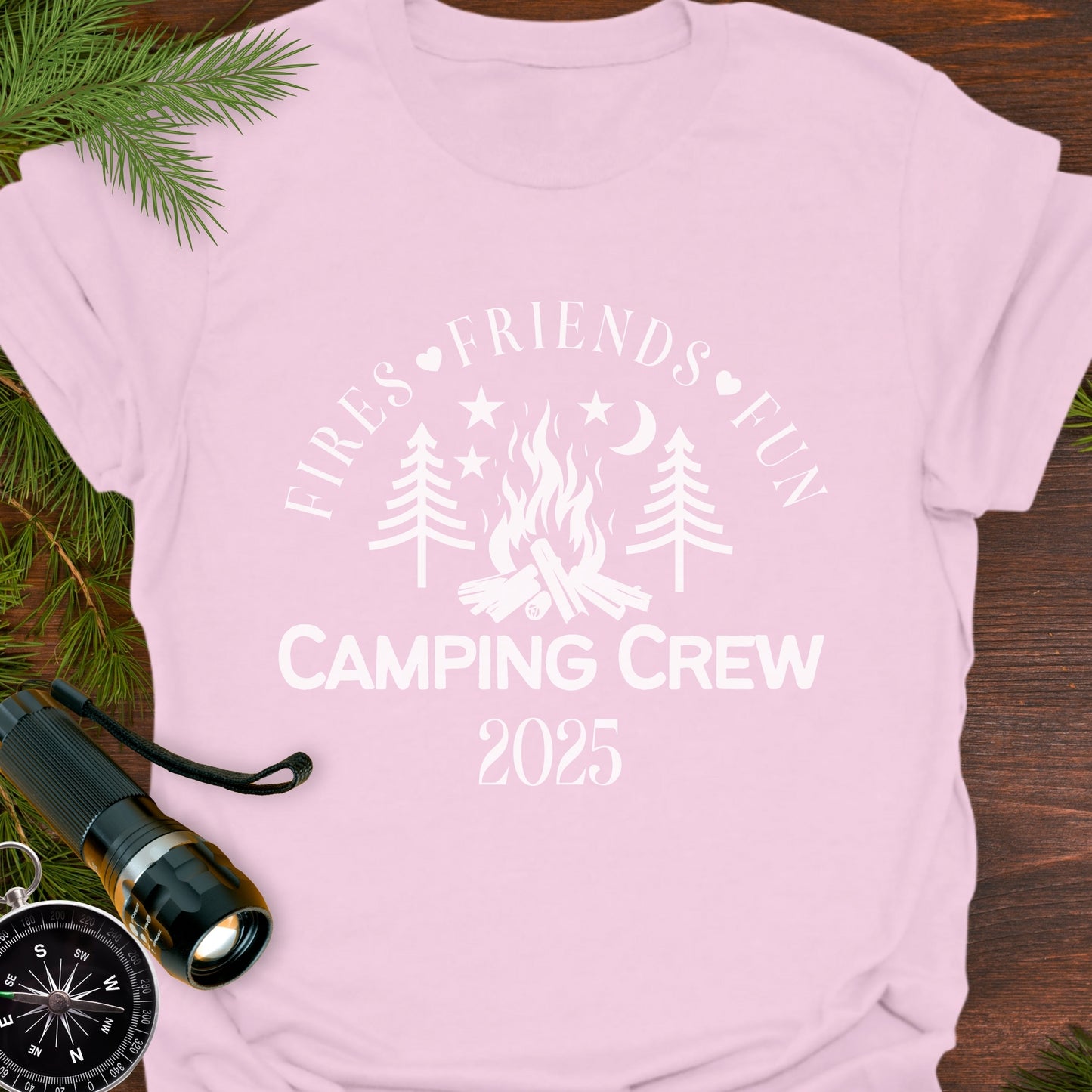 Pink t-shirt with 'Camping Crew 2025' design that can be personalized.