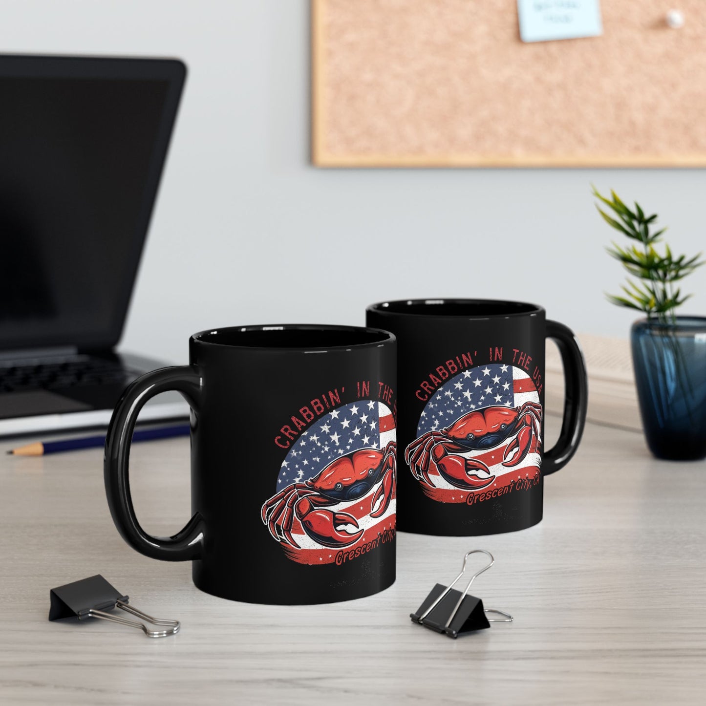 Crabbin’ in the USA Crescent City Mug