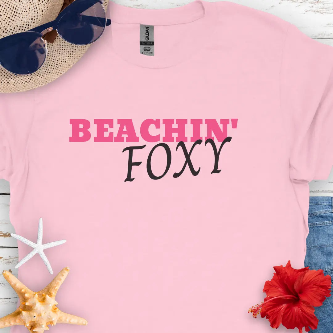 Beachin' Foxy T-Shirt T-Shirt Everythings Beachy
