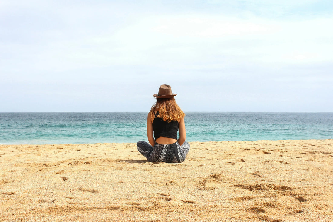 Must-Have-Beach-Accessories-Trending-for-Summer-2024 Everythings Beachy
