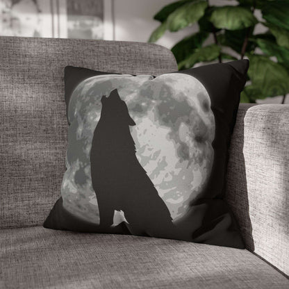 Wolf Howling at the Moon Pillow Case