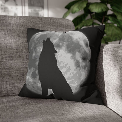 Wolf Howling at the Moon Pillow Case