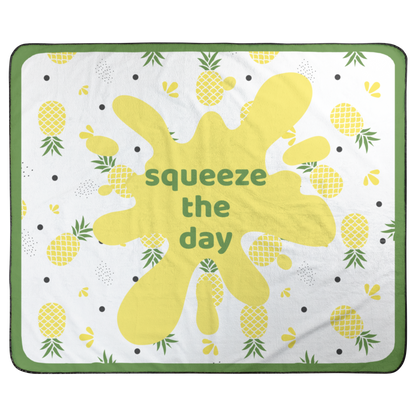 Squeeze_the_Day_Packable_Outdoor_Blanket_StadiumBlanket